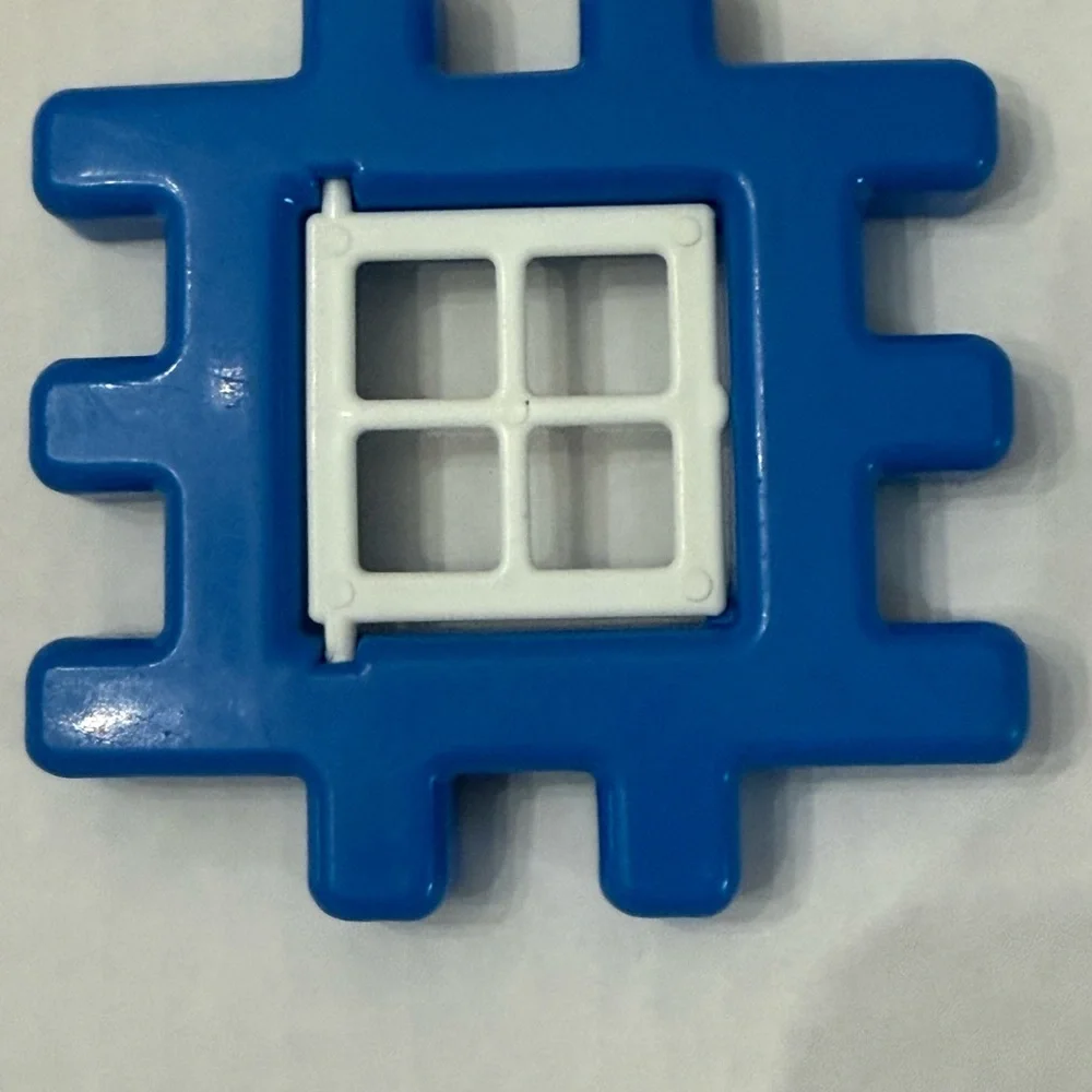 VTG Little Tikes Waffle Blocks 5 Piece Lot‎ 4 Windows 1 Door Red & Blue 4 Inches